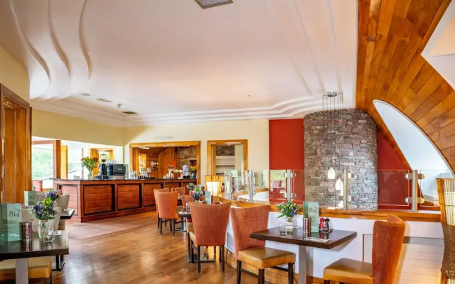 Delphi Resort