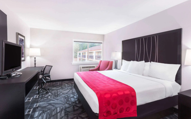 Ramada by Wyndham Tuscaloosa