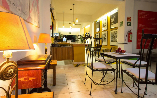 Hotel Belmar Galeria