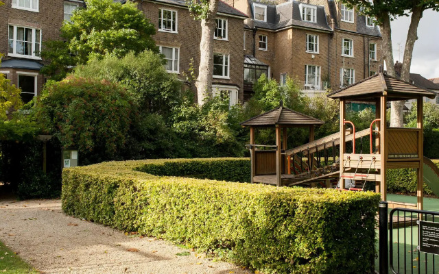 Europa House Apartments