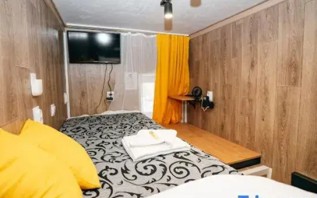 Vatslav Mini Hotel 24/7