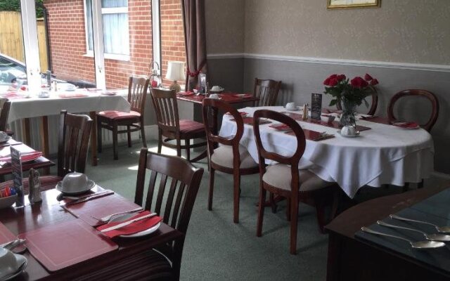 Kenmore Guest House