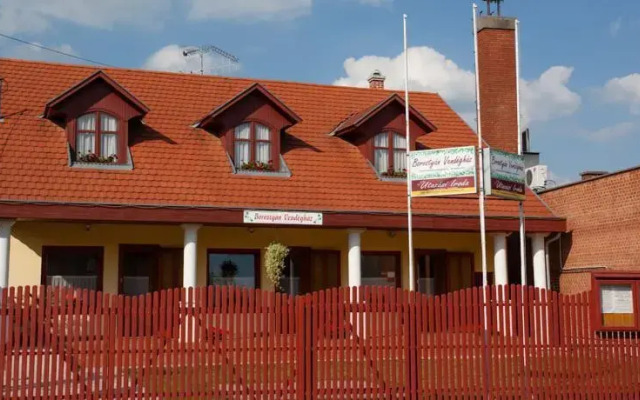 Borostyan Guesthouse