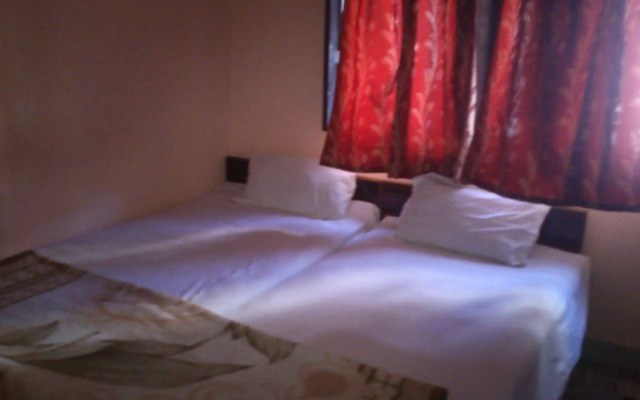 Elvis Guest House