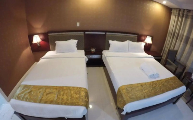 One World Hotel