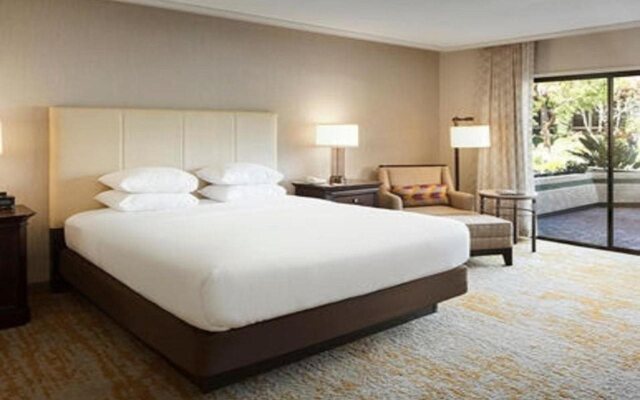 DoubleTree by Hilton Ontario Airport