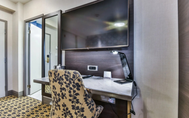 The Champlain Waterfront Hotel, an Ascend Hotel Collection