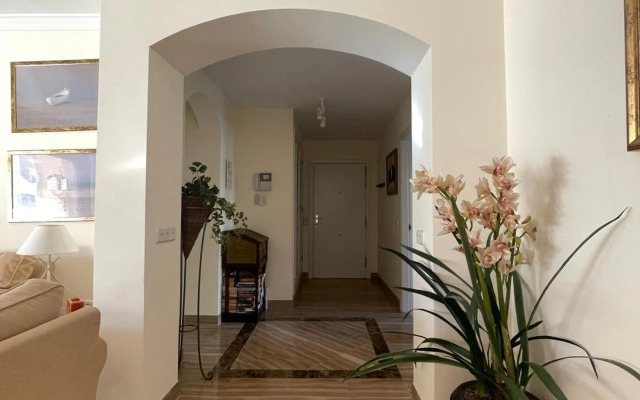 Hacienda Elviria 2 Bedroom Spacious Apartment