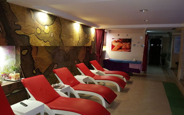 Derici Hotel