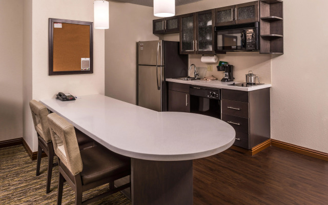 Candlewood Suites Kansas City Speedway by IHG