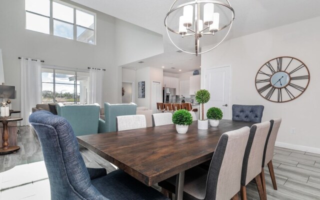 4797 Kings Castle Circle