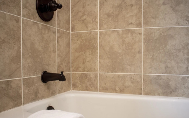 Willows Way 106 3 Bedroom Townhouse by RedAwning