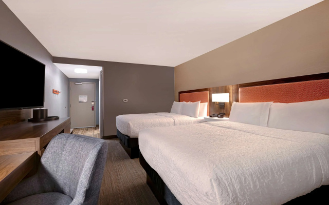 Hampton Inn Crown Point