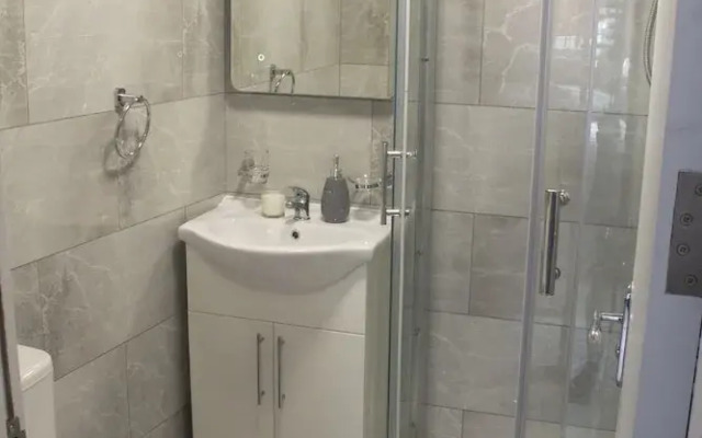 Charming Accommodation Close to Birmingham