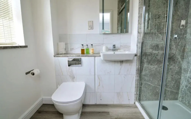 Brightleap Apartments - Hopton House
