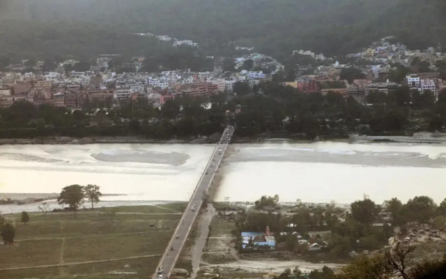 Hotel Alpana @ Har ki Pauri Road
