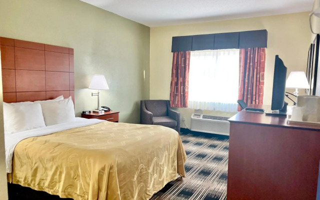 Quality Inn & Suites Wisconsin Dells Downtown - Waterparks Area