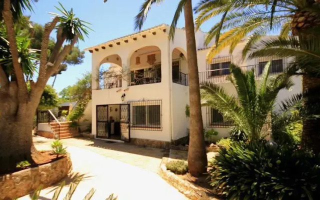 Holiday Home Paradise