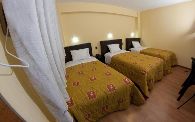 Qosqowasi Hotel