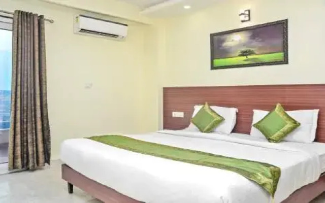OYO 12074 Vikrant's Residency