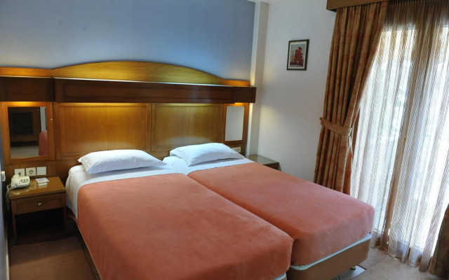 Lutecia Smart Design Hotel