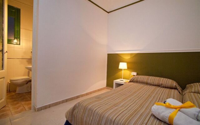 Hostal Medea