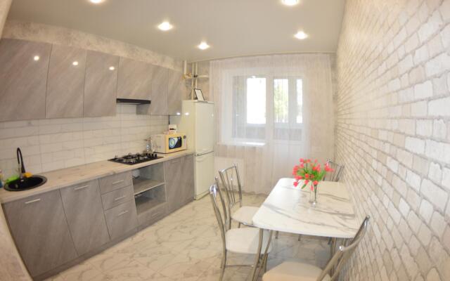 Апартаменты на улице Верхняя Дуброва 42