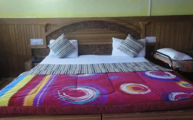 Hotel Deepraj, Kausani