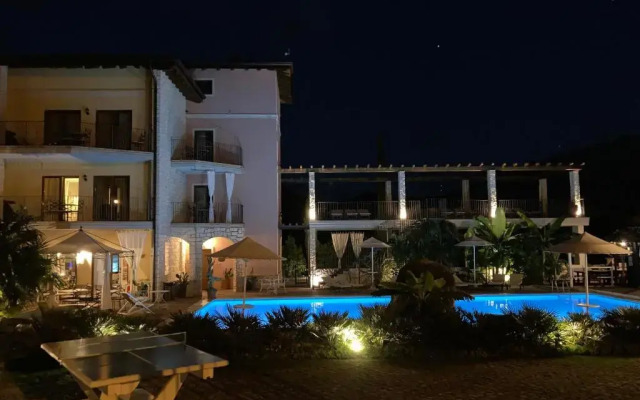 Residenza Le Due Torri Apartments