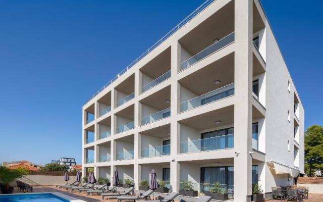 Ellure Luxury Suites