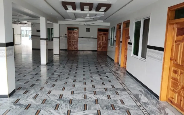 HOTEL ALPINE VIEW and Restaurant