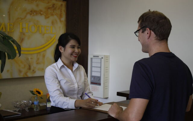 West Lake Home Hotel & Spa