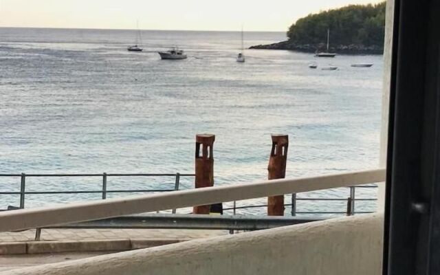 Geo & Art Boutique Hotel
