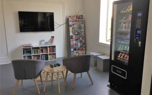 Sandy Bottoms Guesthouse