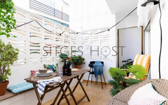 Con patio y a 5 minutos de la playa