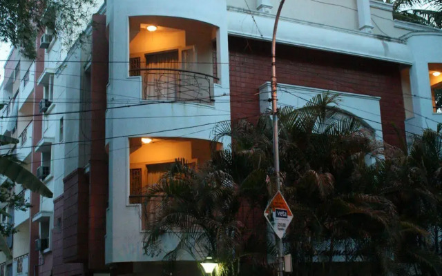 Crescent Homes Corporate Stay