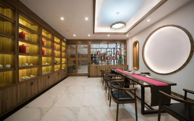 Jiu Jian Tang Bo City Hotel