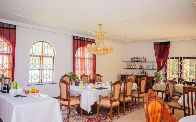 Golden Palm Hotel Boutique