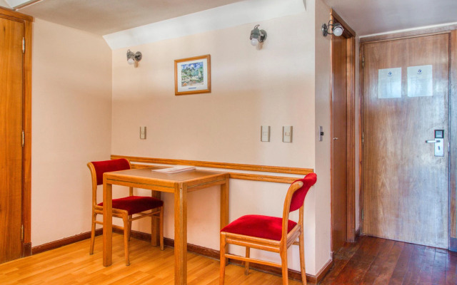 Primacy Apart Hotel