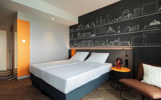 LOGINN Hotel Köln Airport