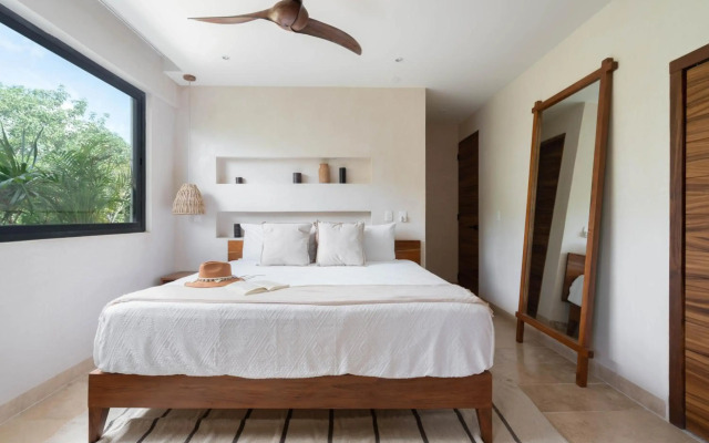 Exclusive 2BR Penthouse & Rooftop Pool, Aldea Zama