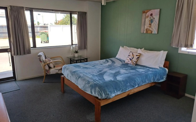Gothic Heights Motel
