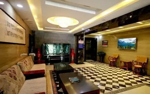 Jingyuan Pengwan Business Hotel