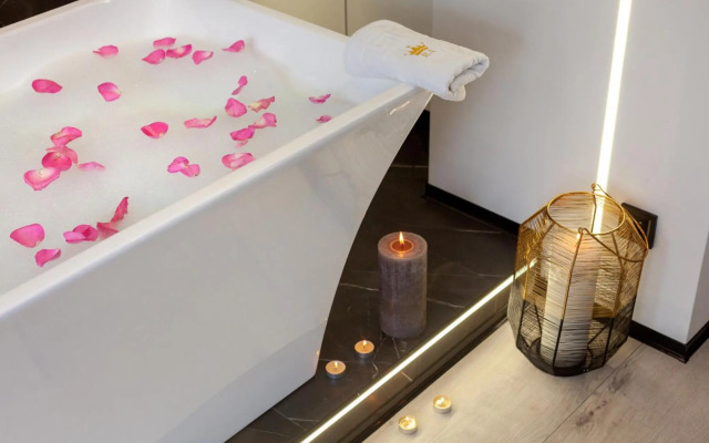 Royal apartment on Balabana 23