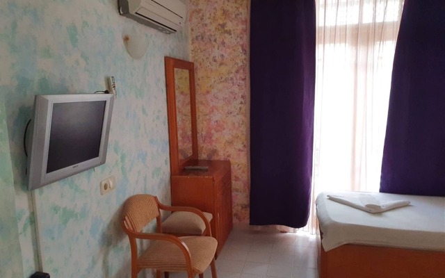 Agon Hotel