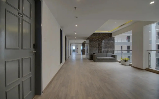 OYO Townhouse 100 Somani TC