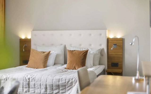 Best Western Hotel River C