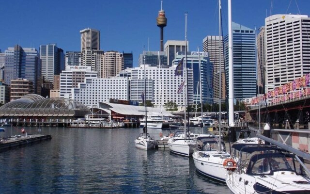 A21 Darling Harbour 2 BDR APT