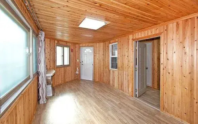 Taean Gomseom Paradise Pension