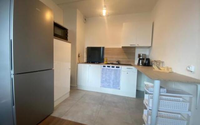 Bel Appartement Avec Parking Gratuit